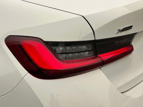 Used 2026 BMW 330i xDrive Sedan AWD/4WD image 16