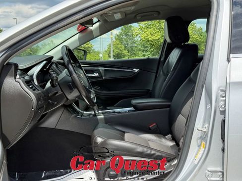 Used 2018 Chevrolet Impala LT image 8