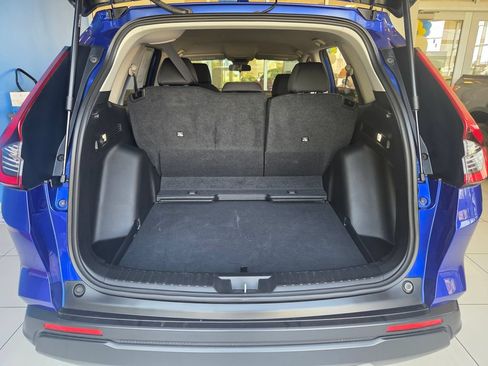 Certified 2025 Honda CR-V LX image 9