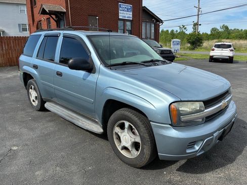 Used 2006 Chevrolet TrailBlazer LS AWD/4WD image 1