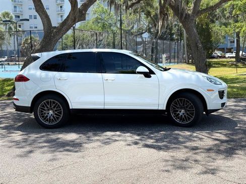 Used 2017 Porsche Cayenne Platinum Edition AWD/4WD image 6