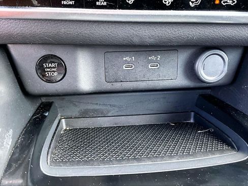 Used 2026 Nissan Rogue SV FWD image 33