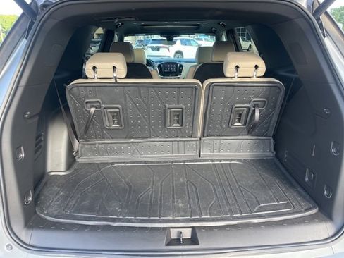 Certified 2023 Chevrolet Traverse Premier w/ LPO, Floor Liner Package image 6
