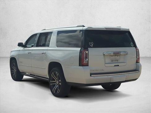 Used 2019 GMC Yukon XL Denali w/ Denali Ultimate Package image 7