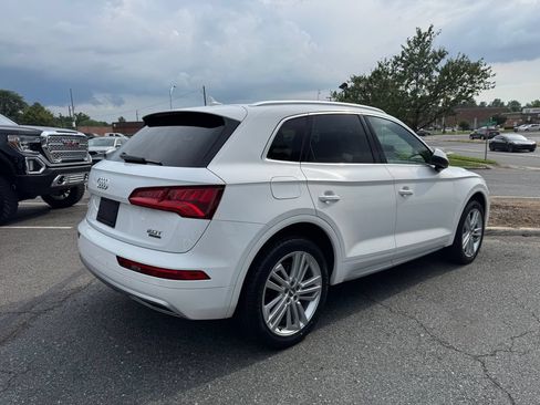 Used 2018 Audi Q5 2.0T Premium Plus w/ Premium Plus Package AWD/4WD image 7