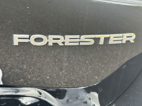 Certified 2023 Subaru Forester Premium AWD/4WD image 6