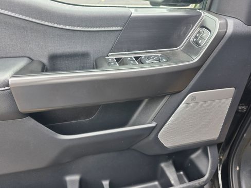 Used 2024 Ford F150 Lariat AWD/4WD image 32