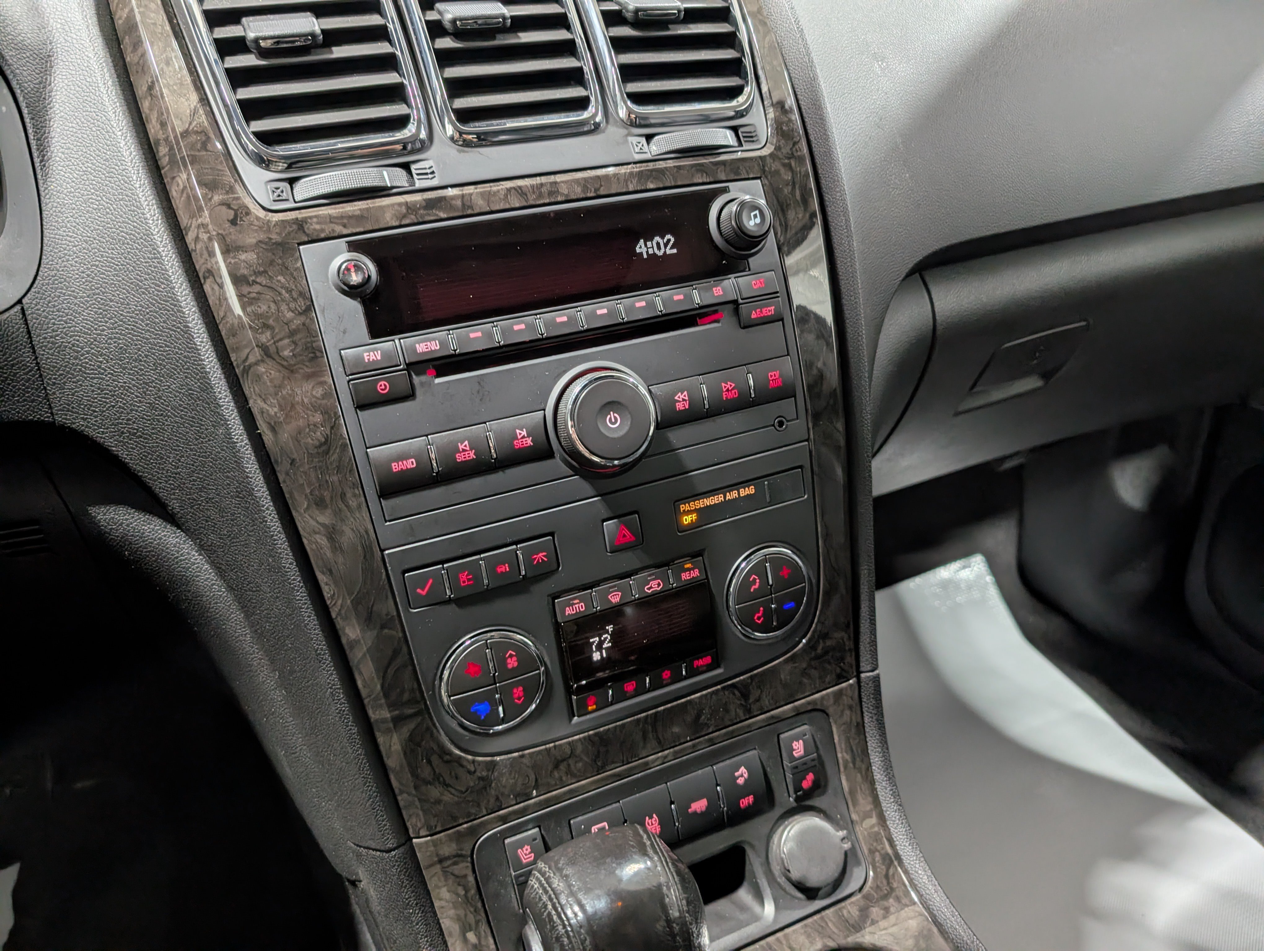 Used 2011 GMC Acadia Denali AWD/4WD image 24