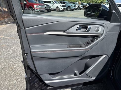 New 2025 Ford Explorer ST-Line w/ Premium Package image 10
