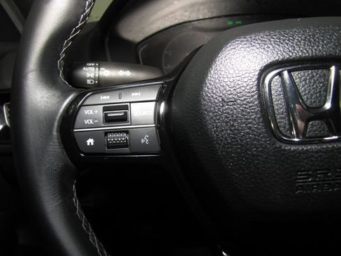 Certified 2025 Honda Civic Sport image 5