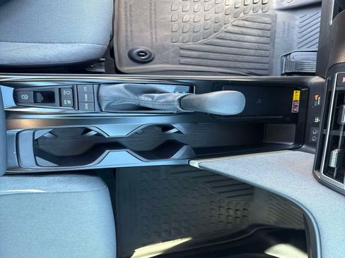 Used 2025 Toyota Camry LE image 23