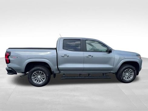 Certified 2023 Chevrolet Colorado LT w/ LT Convenience Package AWD/4WD image 7