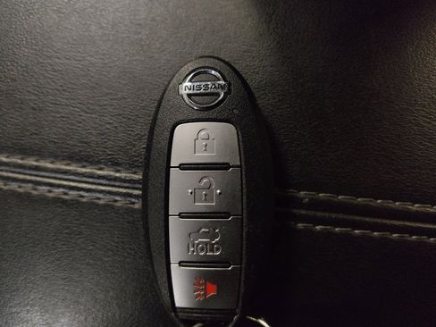 Used 2023 Nissan Sentra SV FWD image 32