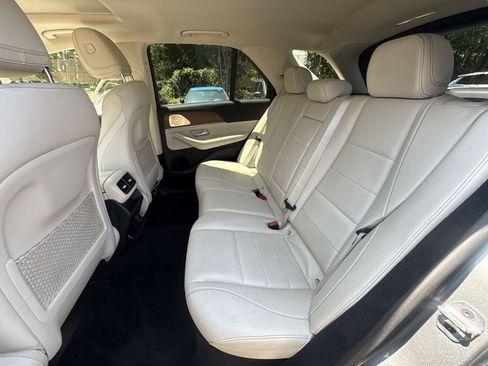 Used 2022 Mercedes-Benz GLE 350 4MATIC image 25