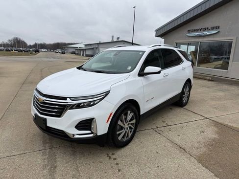 Used 2023 Chevrolet Equinox Premier w/ LPO, Floor Liner Package image 3