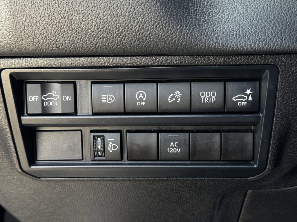 Used 2025 Toyota Tundra Limited w/ Power Package AWD/4WD image 24