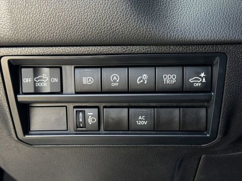 Used 2025 Toyota Tundra Limited w/ Power Package AWD/4WD image 24