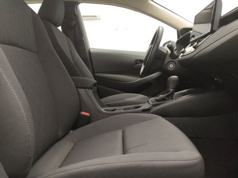 Used 2024 Toyota Corolla LE FWD image 21