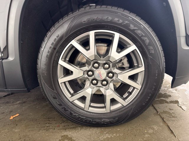 Used 2023 GMC Acadia SLE w/ Driver Convenience Package AWD/4WD image 11