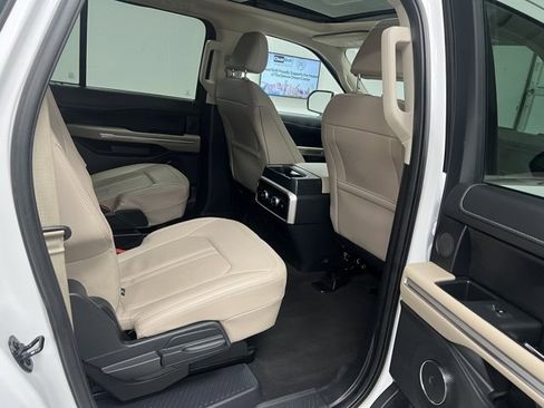 Used 2024 Ford Expedition Max Limited image 57