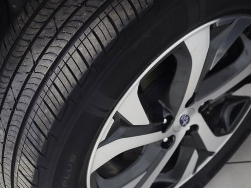 Used 2021 Subaru Outback Touring XT image 25