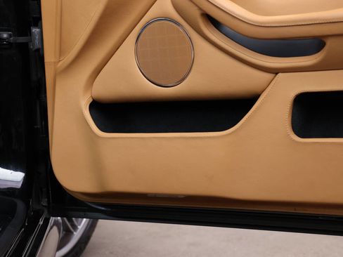 Used 2003 BMW M5 image 97