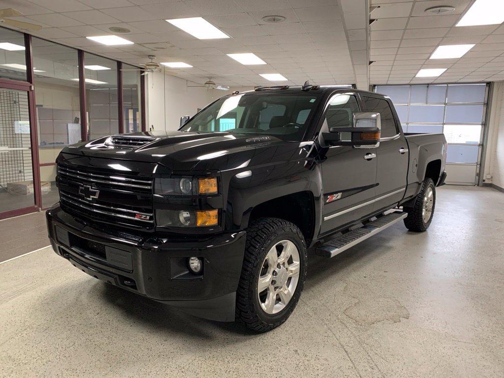 Used 2017 Chevrolet Silverado 2500 LTZ w/ Duramax Plus Package AWD/4WD image 5