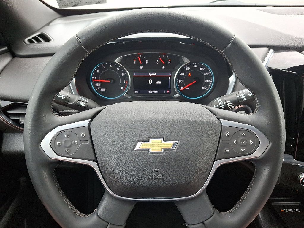 Used 2023 Chevrolet Traverse LT AWD/4WD image 23