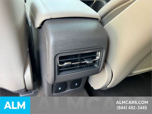 Used 2023 Lincoln Corsair Reserve image 28