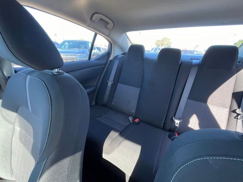 Used 2025 Nissan Sentra SV image 38