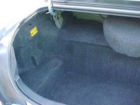 Used 2007 Ford Crown Victoria LX RWD image 12