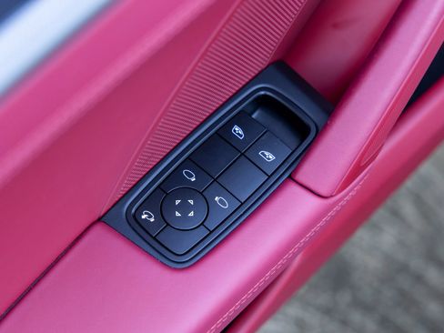 Certified 2026 Porsche 911 Carrera image 23