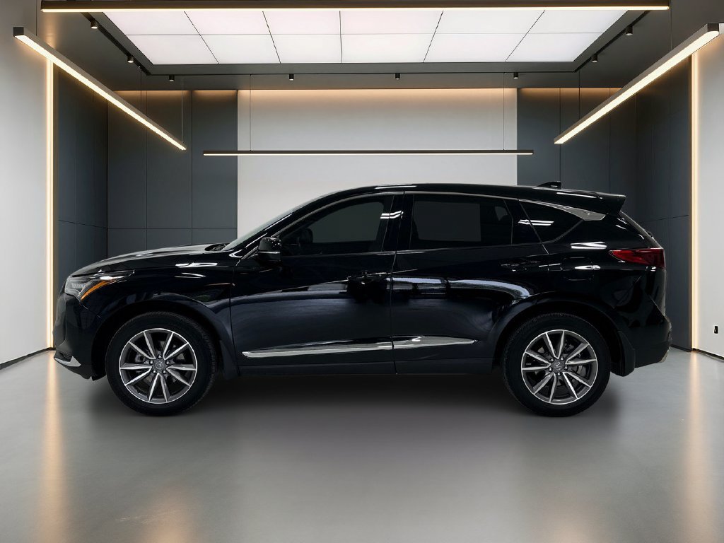 Used 2023 Acura RDX w/ Technology Package FWD image 2