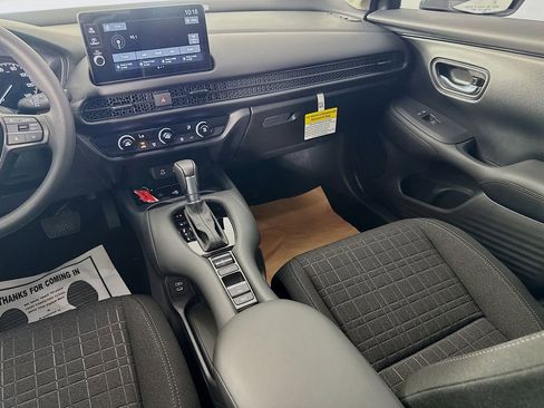 New 2026 Honda HR-V LX image 31