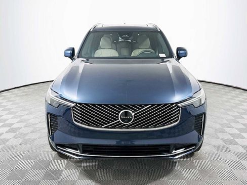 New 2026 Volvo XC90 B5 Plus image 2