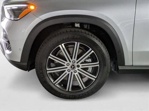 New 2025 Mercedes-Benz GLE 450 4MATIC image 10