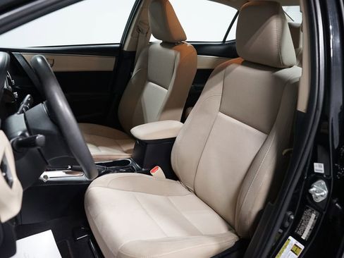 Used 2014 Toyota Corolla LE image 23