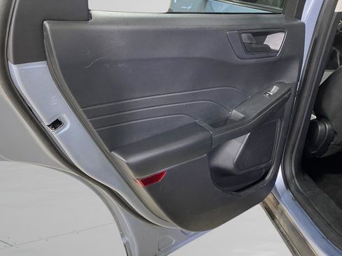 Used 2022 Ford Escape SE w/ Cold Weather Package AWD/4WD image 11