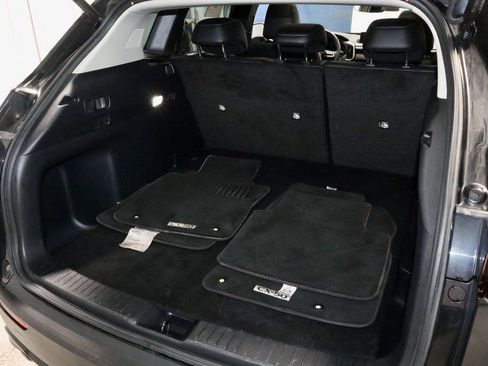 Used 2025 MAZDA CX-50 AWD 2.5 S w/ Premium Package image 16