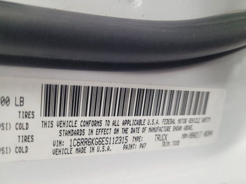 Used 2014 RAM 1500 Tradesman RWD image 33