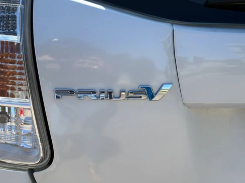 Used 2012 Toyota Prius V Three FWD image 24