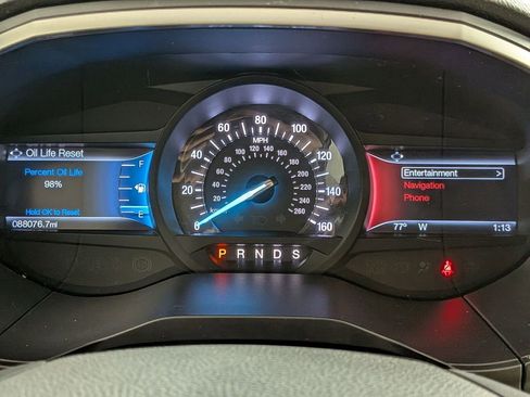 Used 2018 Ford Edge SEL w/ Equipment Group 201A FWD image 15