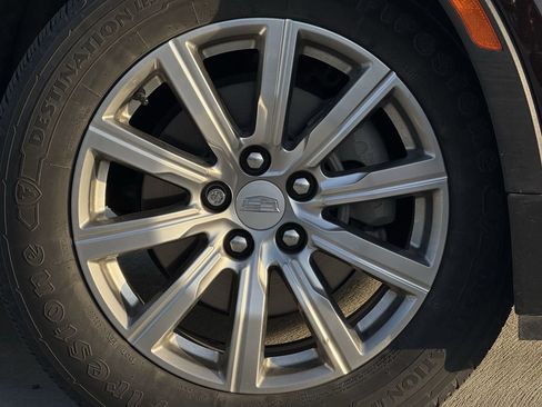 Used 2020 Cadillac XT4 Premium Luxury image 8