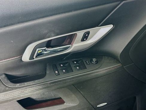 Used 2013 GMC Terrain SLT image 18