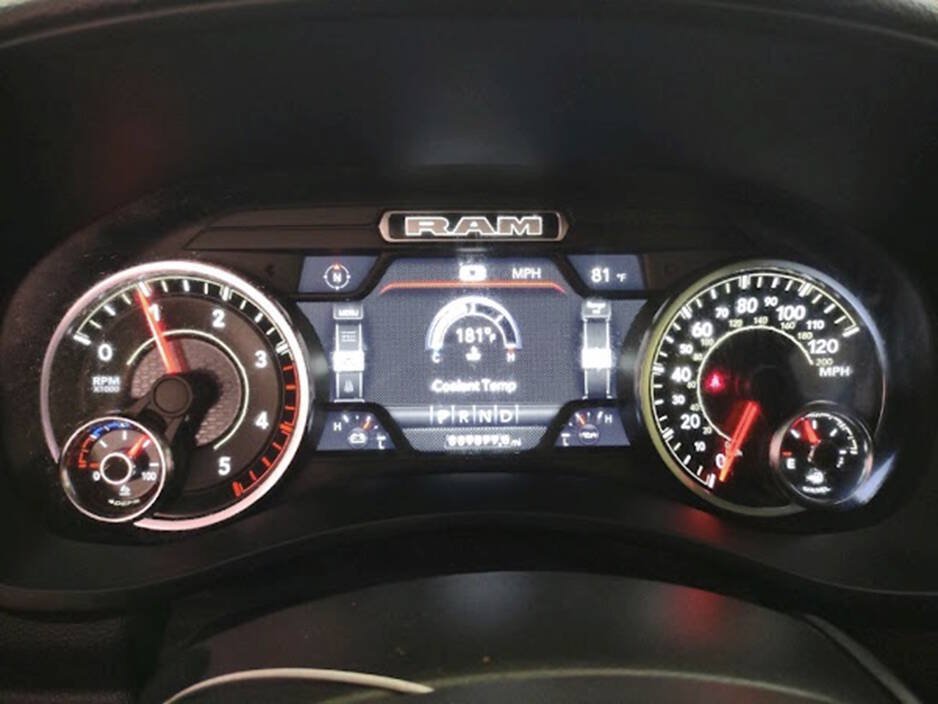 Used 2023 RAM 2500 Laramie AWD/4WD image 16