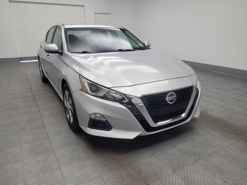 Used 2020 Nissan Altima 2.5 S w/ Driver Assist Package FWD image 14