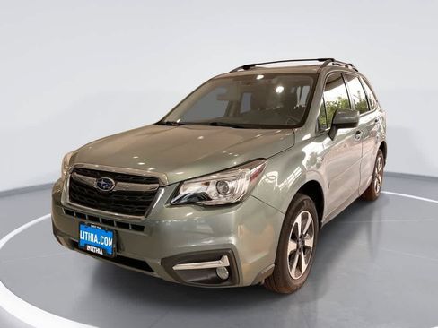 Used 2017 Subaru Forester 2.5i Limited AWD/4WD image 1