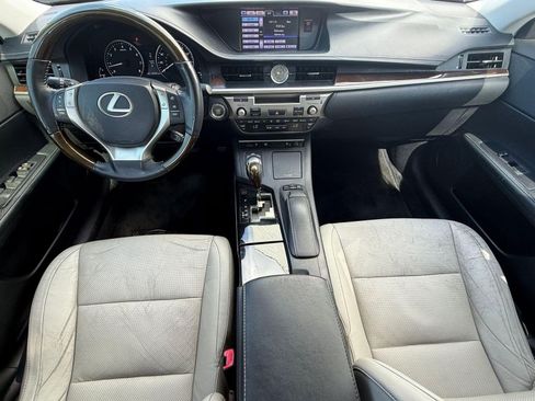 Used 2013 Lexus ES 350 w/ Luxury Pkg image 15