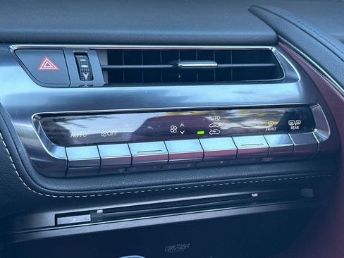 Certified 2021 Lexus LC 500 Convertible w/ Touring Package image 25