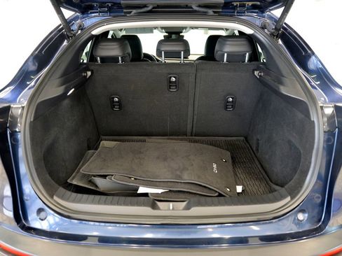 Used 2021 MAZDA CX-30 AWD 2.5 S w/ Premium Package image 30